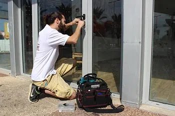 Lansing Locksmith Service Lansing, IL 708-290-9013